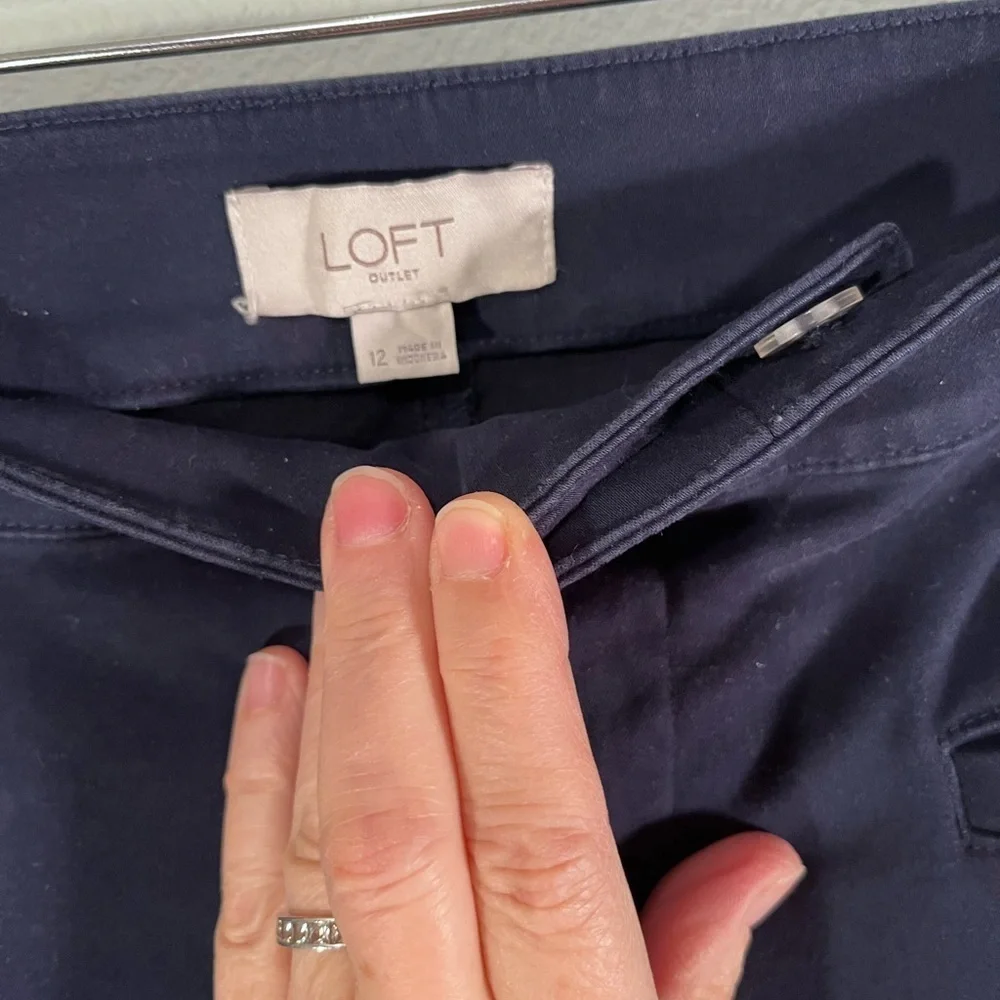LOFT Dark Blue Trousers straight leg style pockets in front and back women’s 12 - Picture 5 of 13